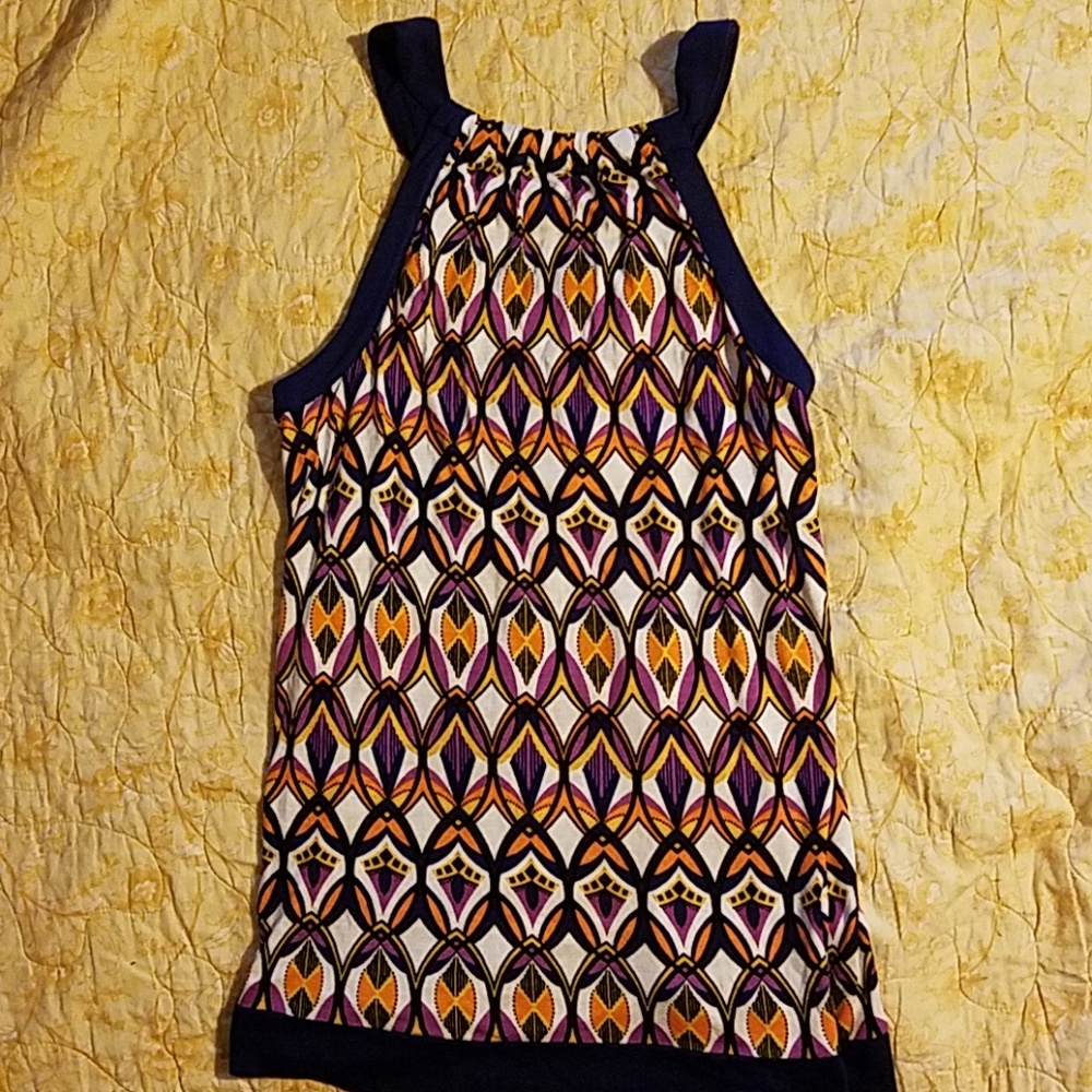 Top - Picture 2 of 2